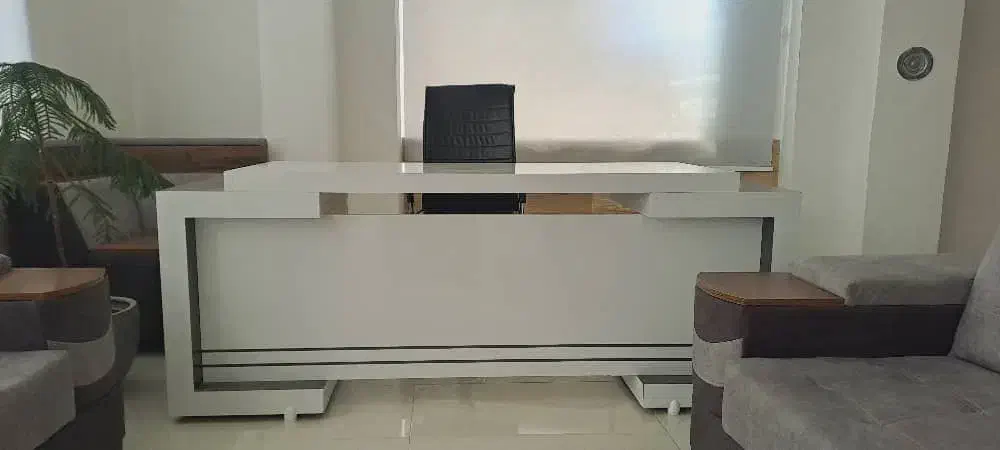 میز مدیریت و دکور تمام MDF|دفتر کار|جهرم, |دیوار