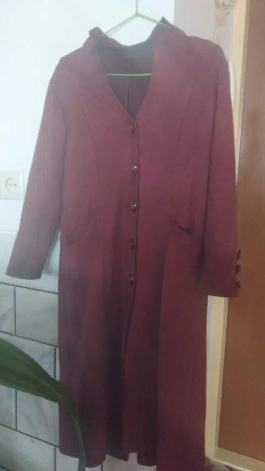 پالتو .2 عدد|لباس|مبارکه, |دیوار