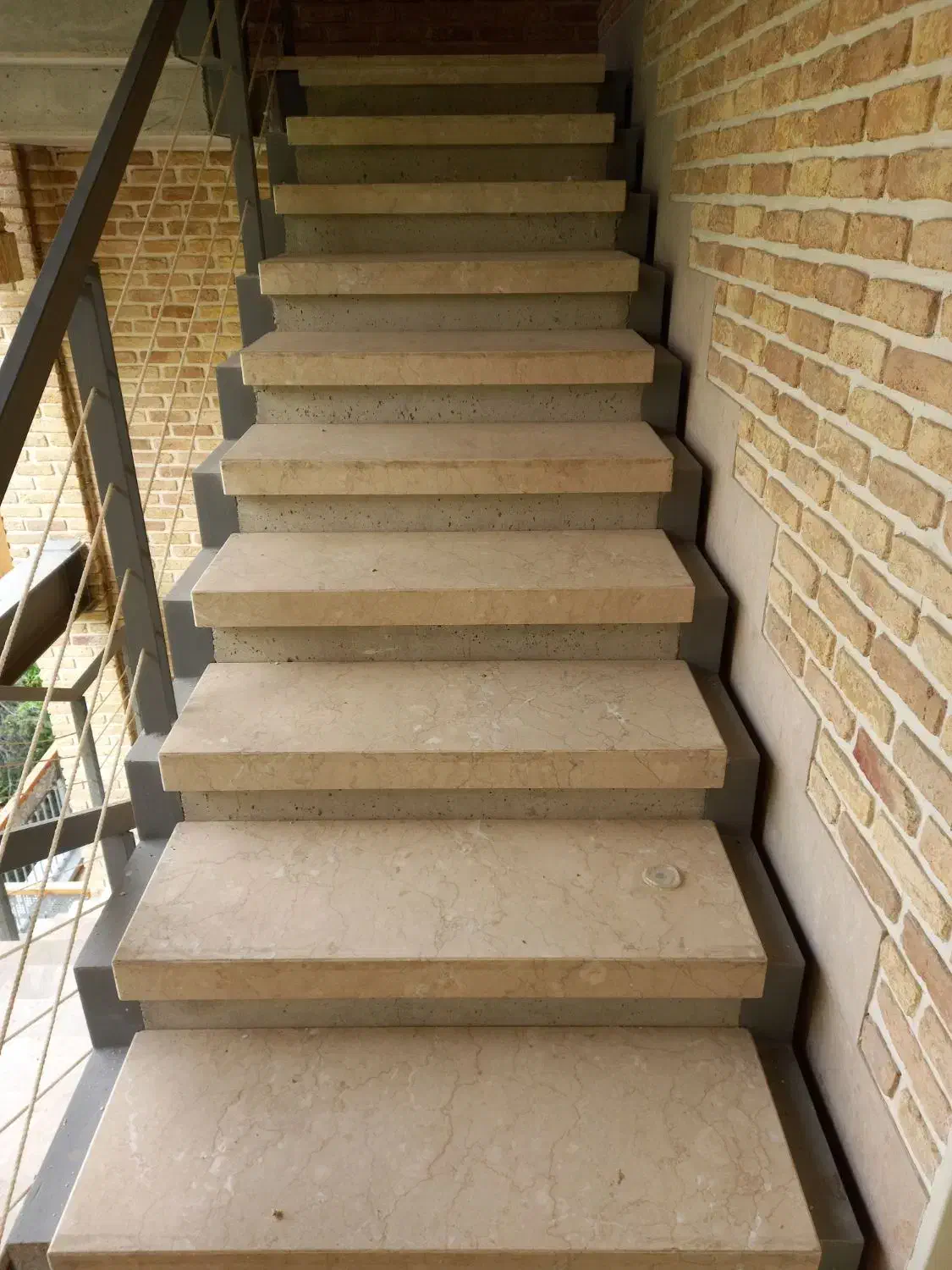 اجرای کلیه کارهای ساختمان بنای|خدمات پیشه و مهارت|کرج, حسین‌آباد|دیوار