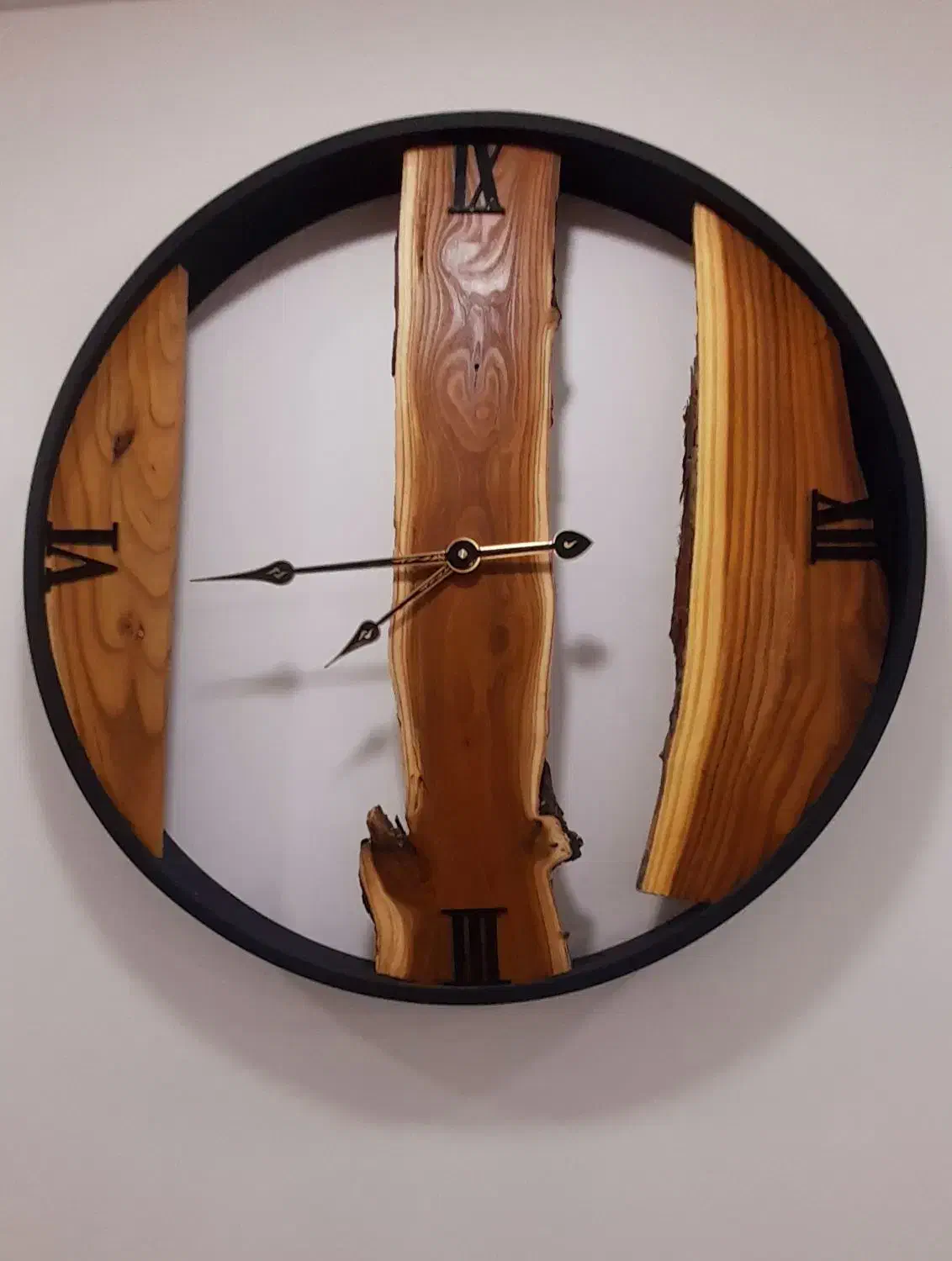 ساعت دیواری (چوب طبیعی)|ساعت دیواری و تزئینی|محمدشهر, جعفرآباد|دیوار