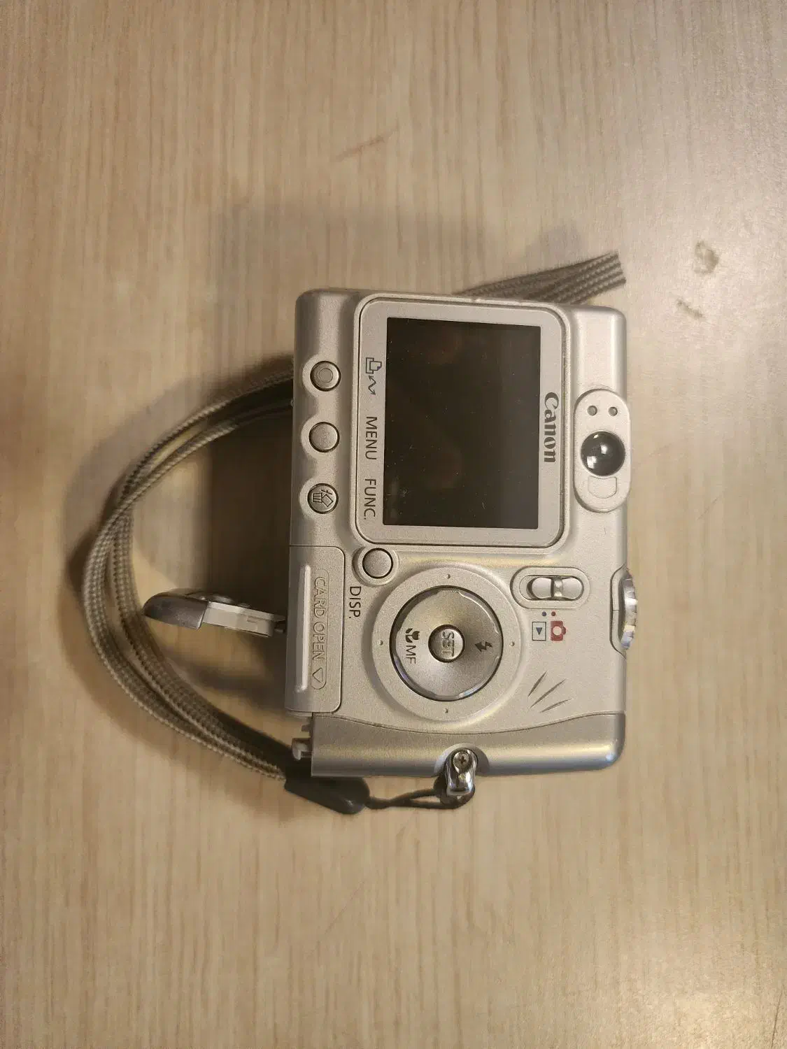 دوربین Canon A520 پاورشات|دوربین عکاسی و فیلم‌برداری|شیراز, کوی قضات|دیوار