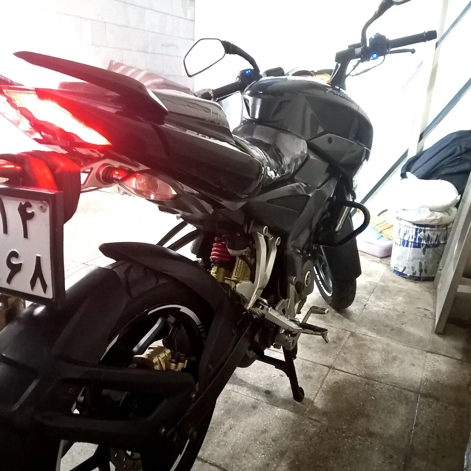 Ns 200|موتورسیکلت|تهران, شهرک ولیعصر جنوبی|دیوار