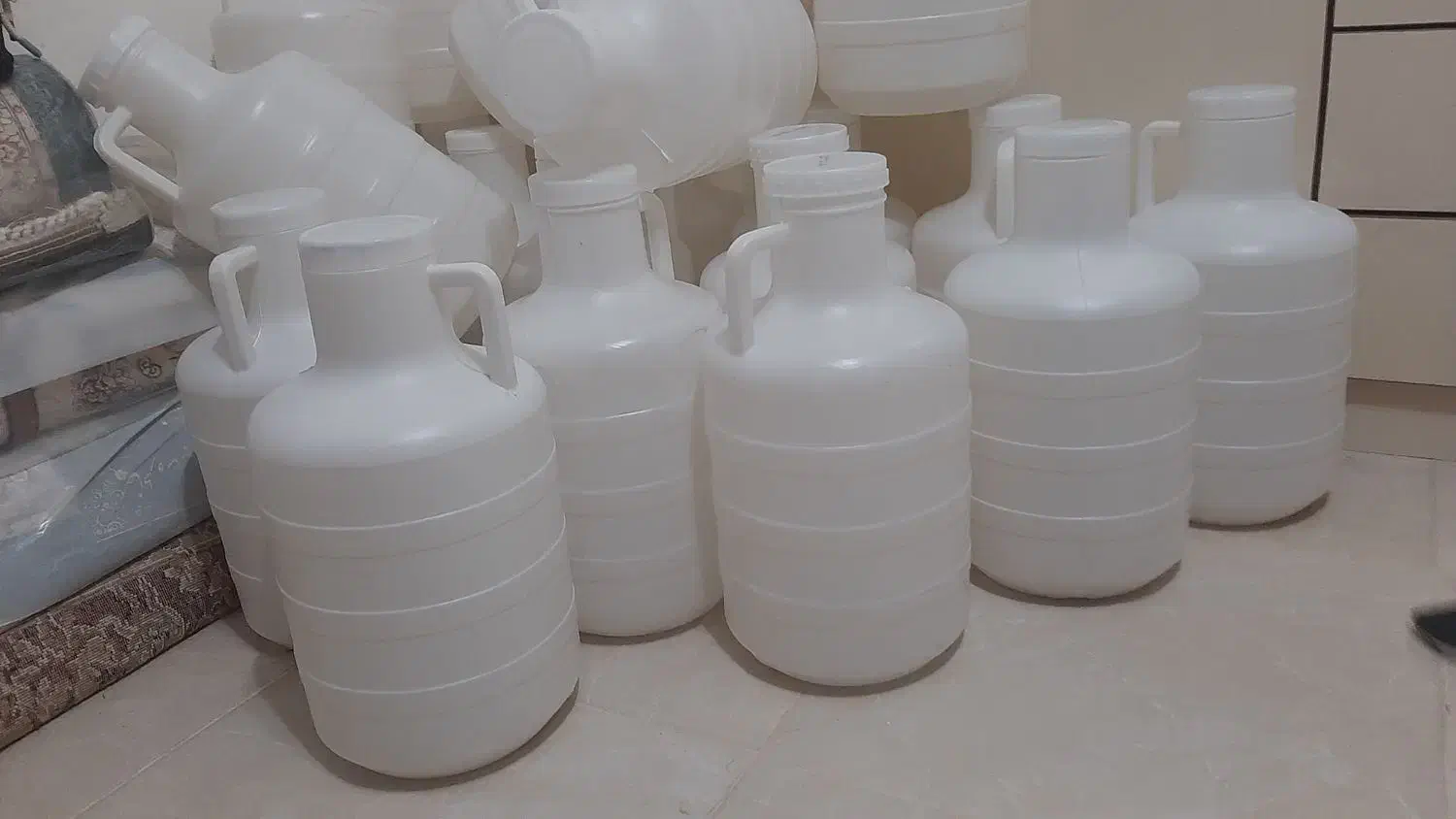 دبله  تمیز  ۲۲عدد|ظروف نگهدارنده، پلاستیکی، یک‌بارمصرف|الیگودرز, |دیوار