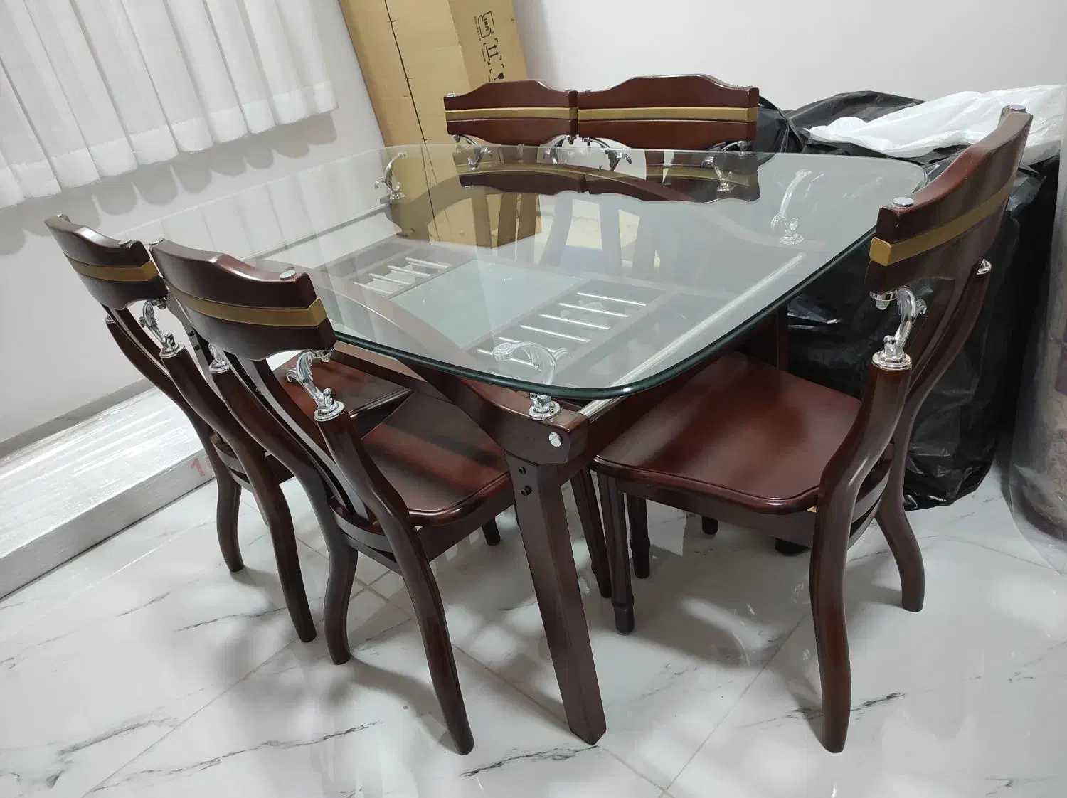 میزناهار خوری 6 نفره|میز و صندلی غذاخوری|سقز, |دیوار