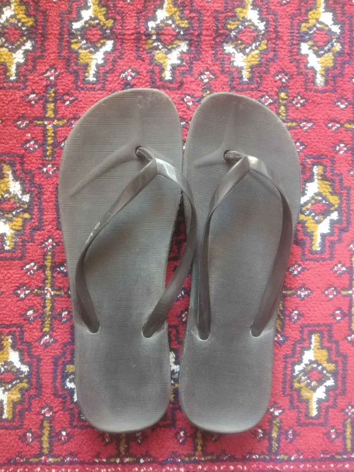 سلام یک جفت دمپایی انگشی بفروش میرسد|کیف، کفش، کمربند|کرمانشاه, |دیوار