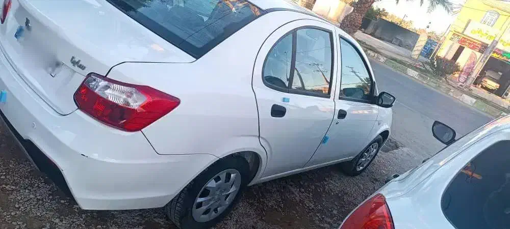 ساینا ۴۰۲بدون رنگ و زدگی|خودرو سواری و وانت|زرین دشت (فارس), |دیوار