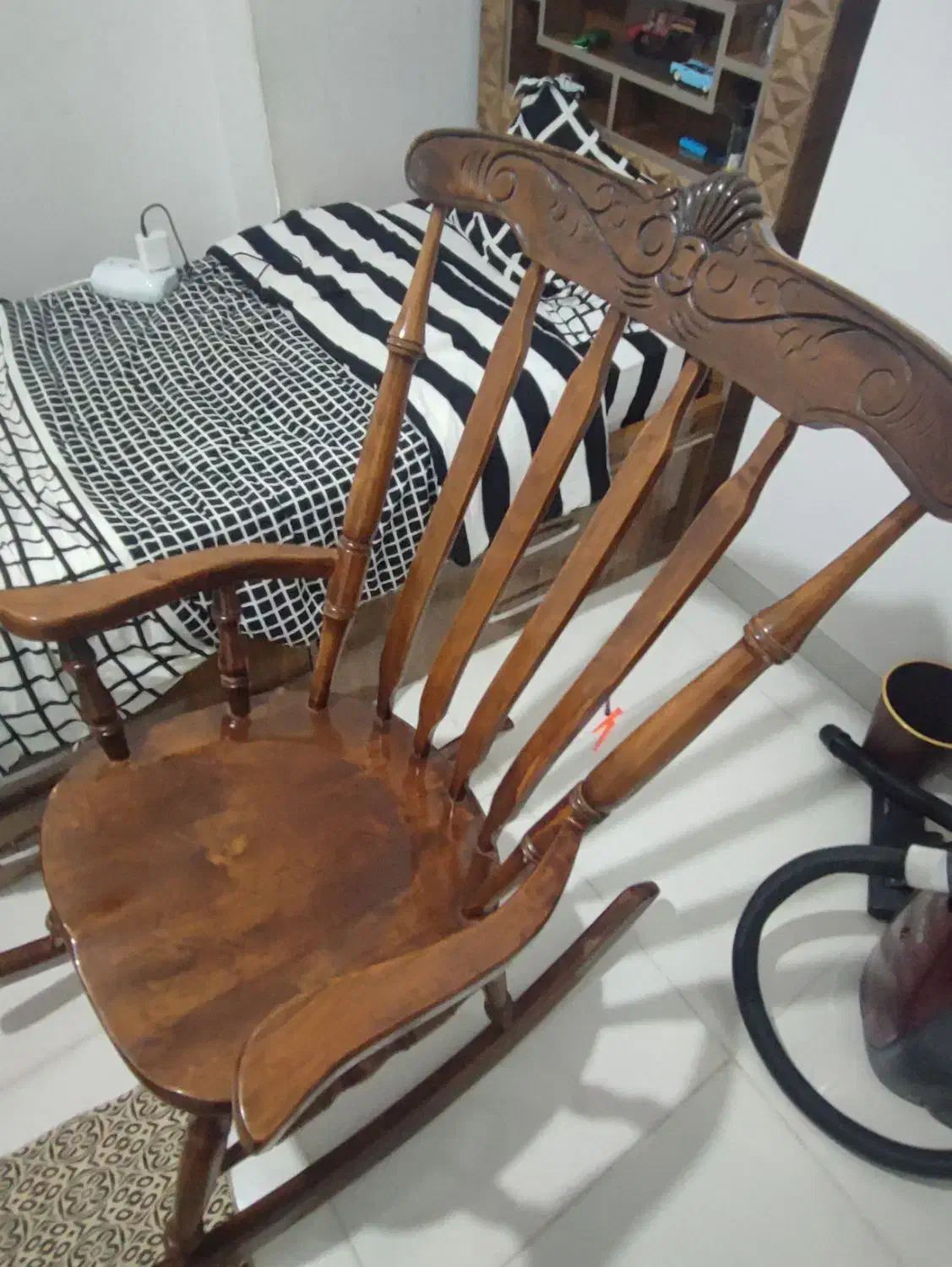 صندلی راک|صندلی و نیمکت|اندیشه, شهرک کوثر|دیوار