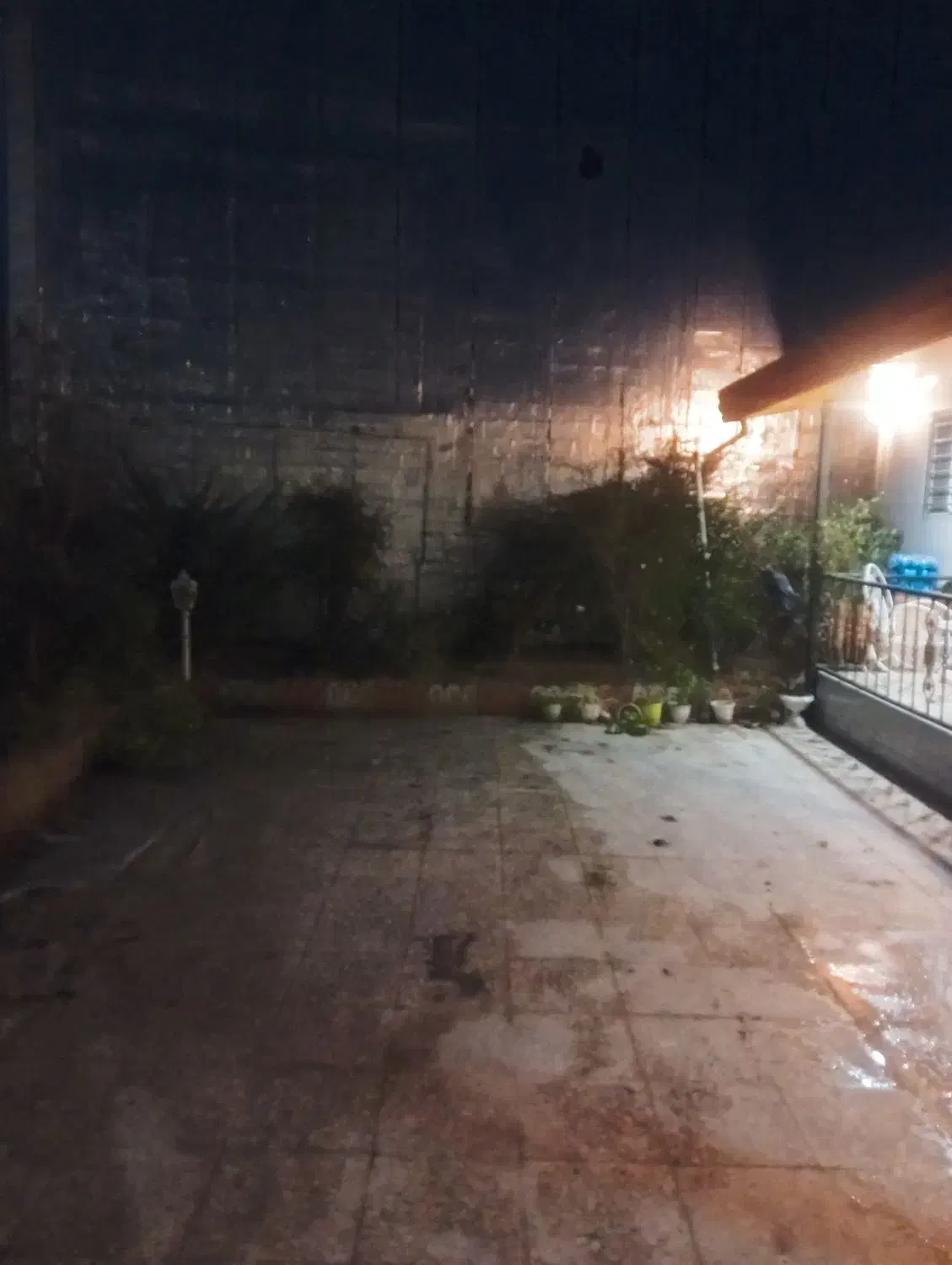 ویلایی۲۲۰متری خ تهران البرز۹۰|اجارهٔ خانه و ویلا|قائم‌شهر, |دیوار