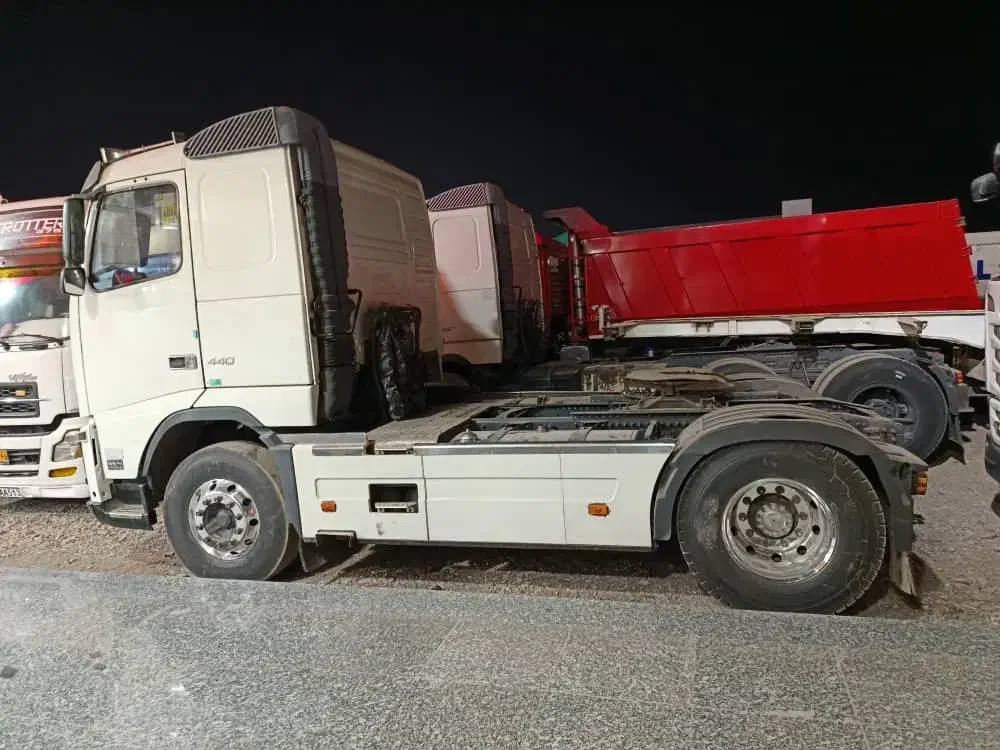 کشنده اف اچ  ۴۴۰ مدل ۹۰ تک محور|خودرو سنگین|سیرجان, |دیوار