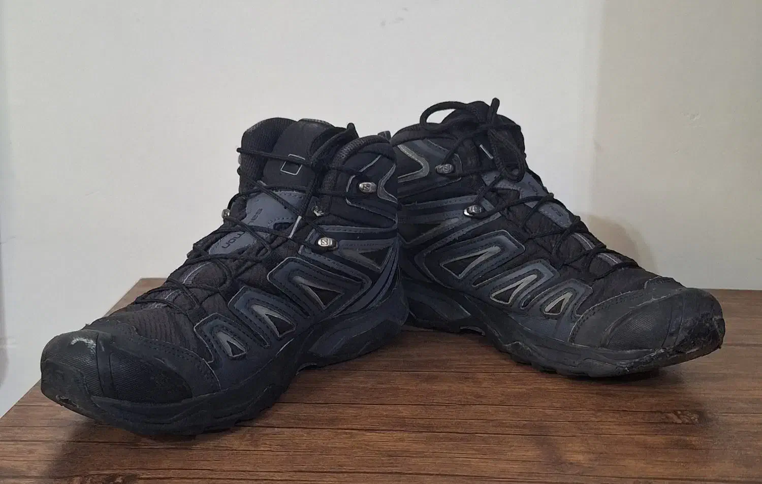 کفش کوهنوردی سالومون اصل|کیف، کفش، کمربند|تهران, جمهوری|دیوار