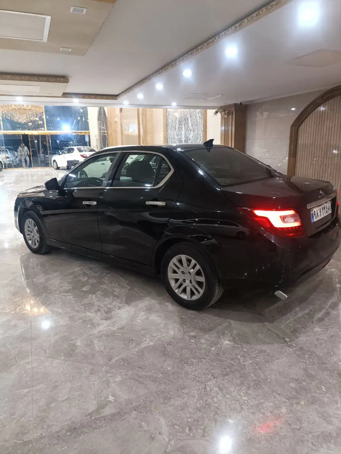 دنا پلاس مشکی تیپ 2 مدل 1399|خودرو سواری و وانت|شاهین‌شهر, گزبرخوار|دیوار