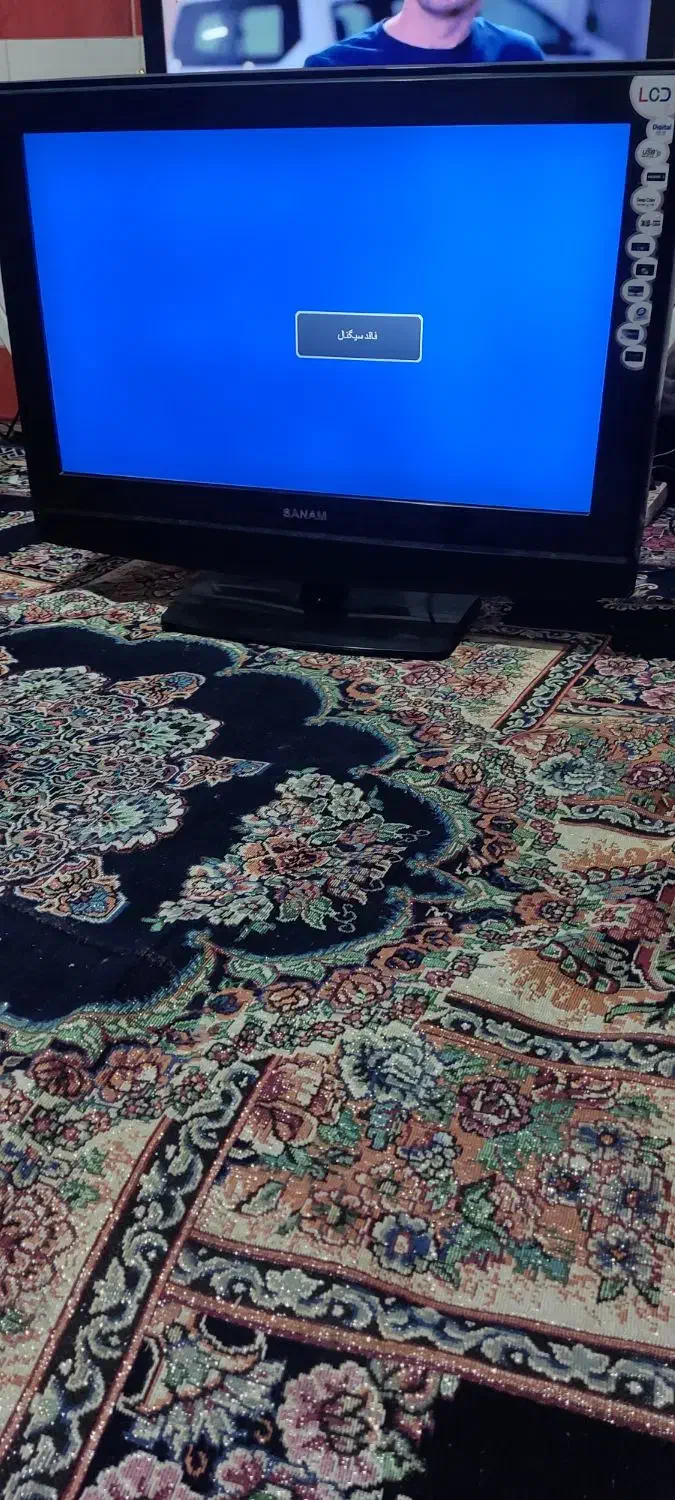 تلوزیون|تلویزیون و پروژکتور|بروجرد, |دیوار