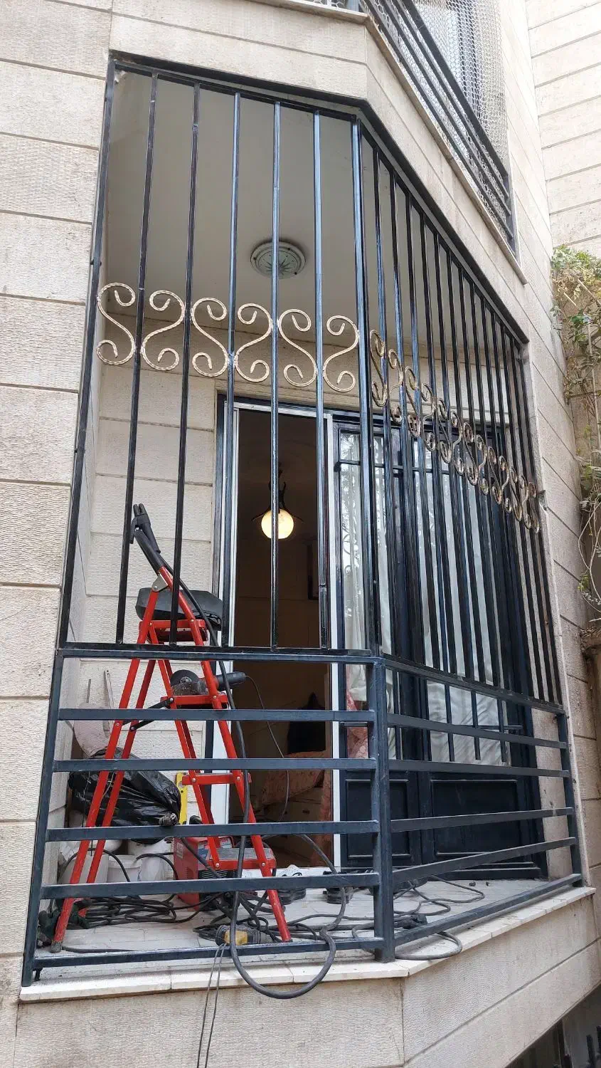 ساخت و تعمیرات درب و پنجره upvc و اهنگری حفاظ|خدمات پیشه و مهارت|پردیس, فاز ۹|دیوار