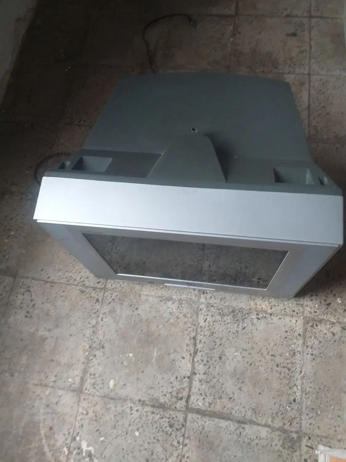 تلویزیون صفه تخت ۲۱ اینچ|تلویزیون و پروژکتور|دورود, |دیوار