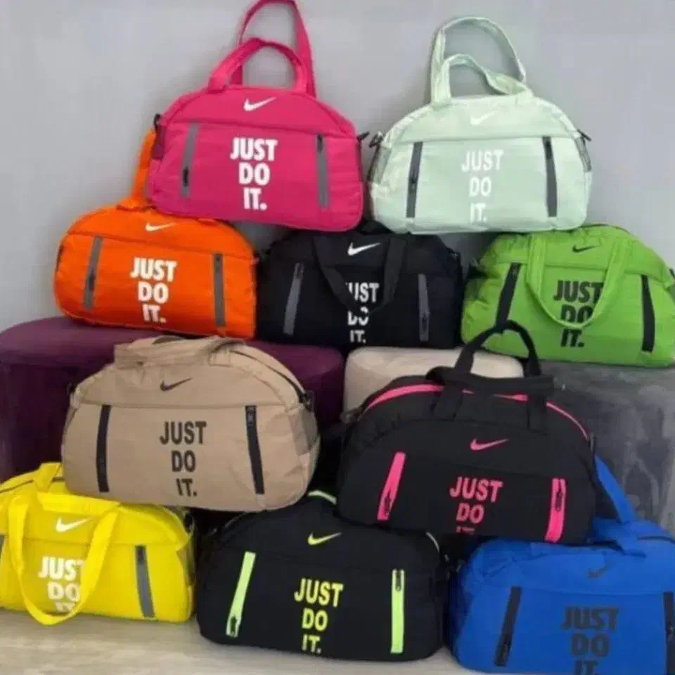 ساک باشگاهی کد AV198 کتونی بازار امین|کیف، کفش، کمربند|کرمانشاه, |دیوار