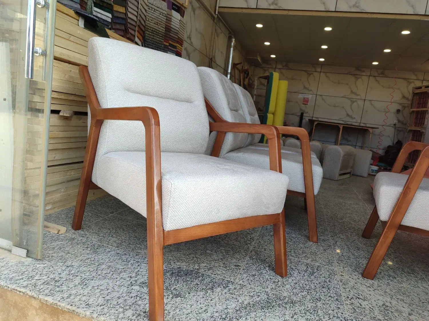 راحتی تختشو مینیمال|مبلمان خانگی و میز عسلی|همدان, |دیوار