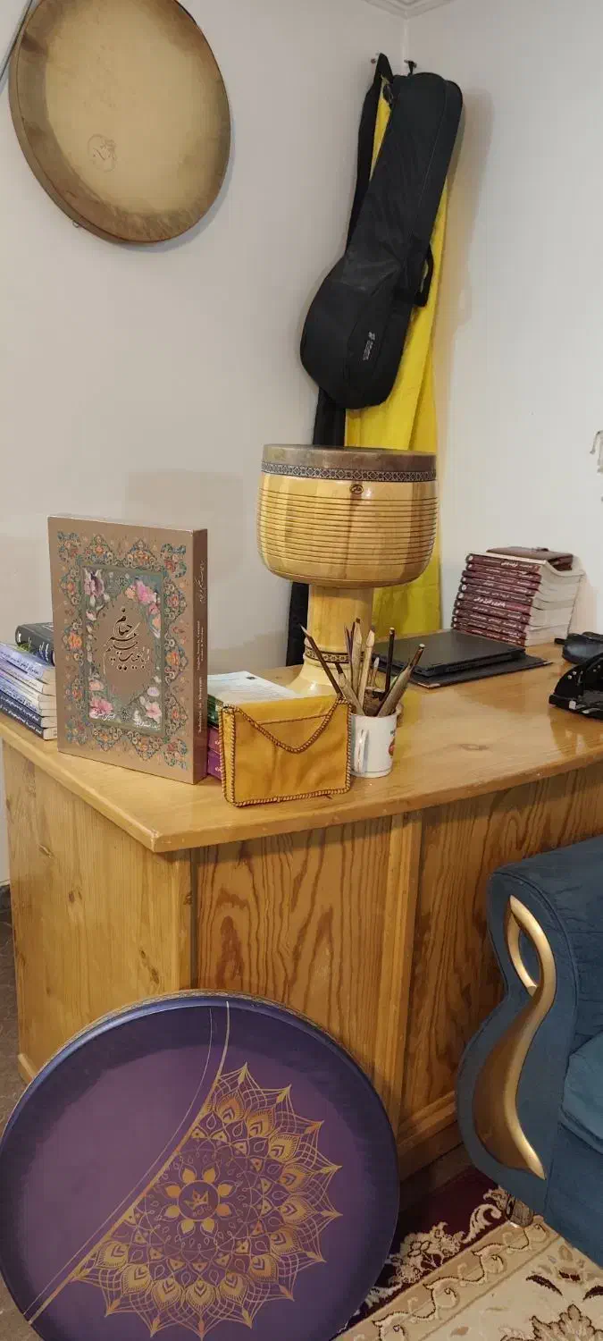 تمبک|سازهای سنتی|خرم‌آباد, |دیوار