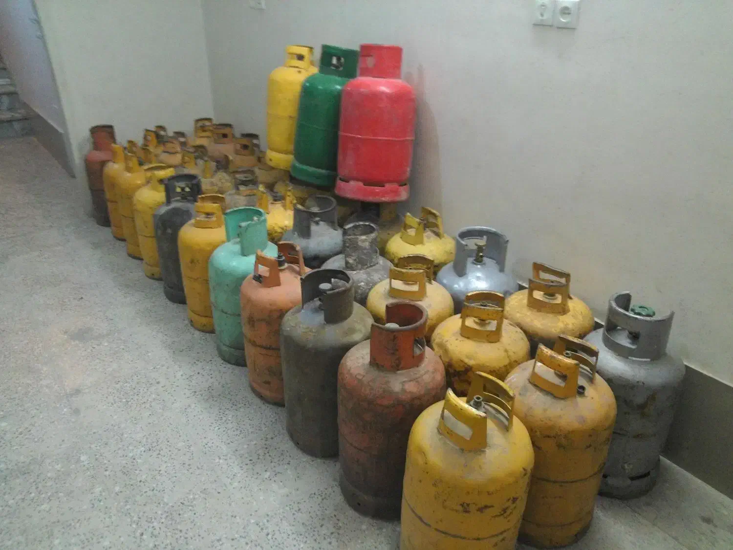 خرید وفروش انواع کپسول گاز|اجاق گاز و لوازم برقی پختوپز|تبریز, |دیوار