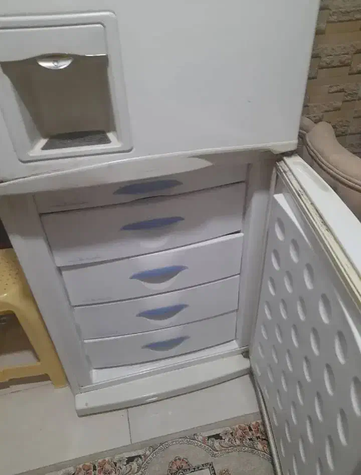 یخچال وفریزر|یخچال و فریزر|آستانه اشرفیه, |دیوار