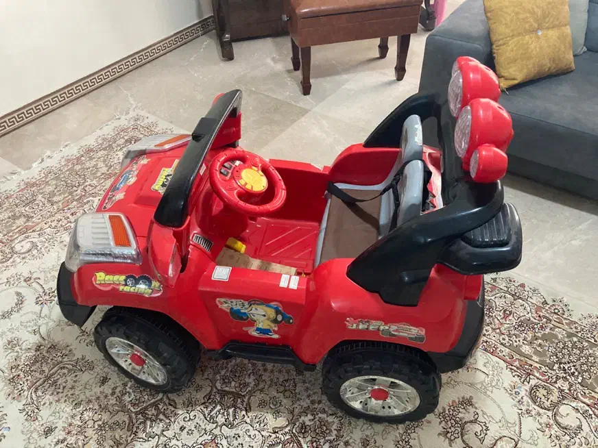 ماشین شارژی|اسباببازی بچه|تهران, نظامی گنجوی (توانیر)|دیوار