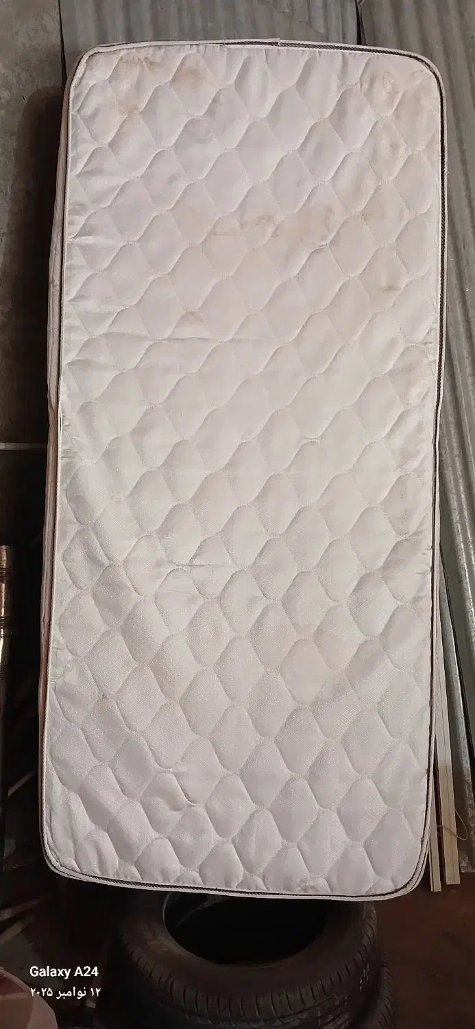 یک عدد ماشین لباس شویی و پتو شور و یک عدد تشک طبی|ماشین لباسشویی و خشک‌کن لباس|دهگلان, |دیوار