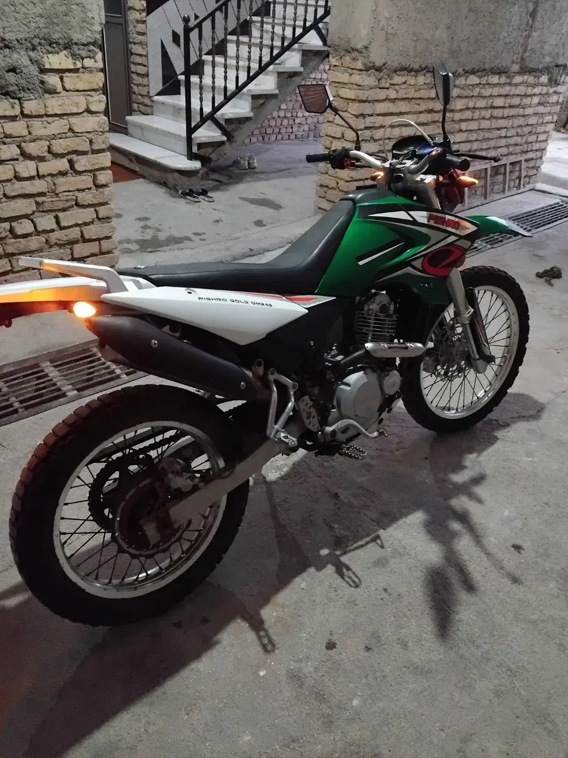 فروش موتور سیکلت پیشرو گلد250 مدل 96|موتورسیکلت|گمیشان, |دیوار