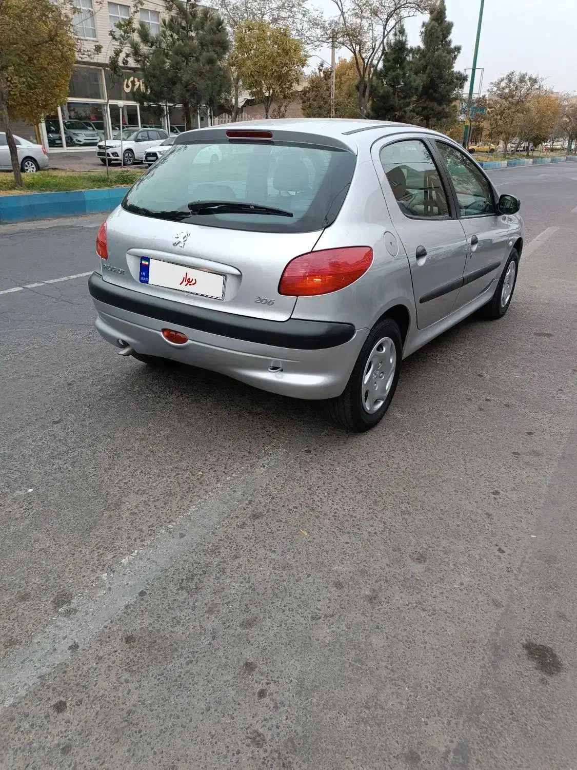 پژو 206 تیپ2 عتیقه 83|خودرو سواری و وانت|تبریز, |دیوار