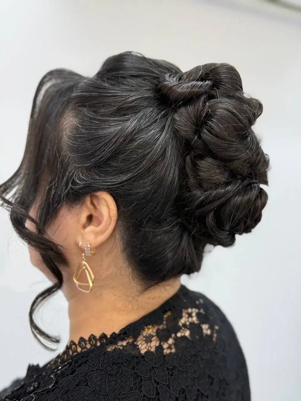 آموزش شینیون صفر تا صد به صورت کاملا حرفه ای|خدمات آموزشی|سبزوار, امیر کبیر|دیوار