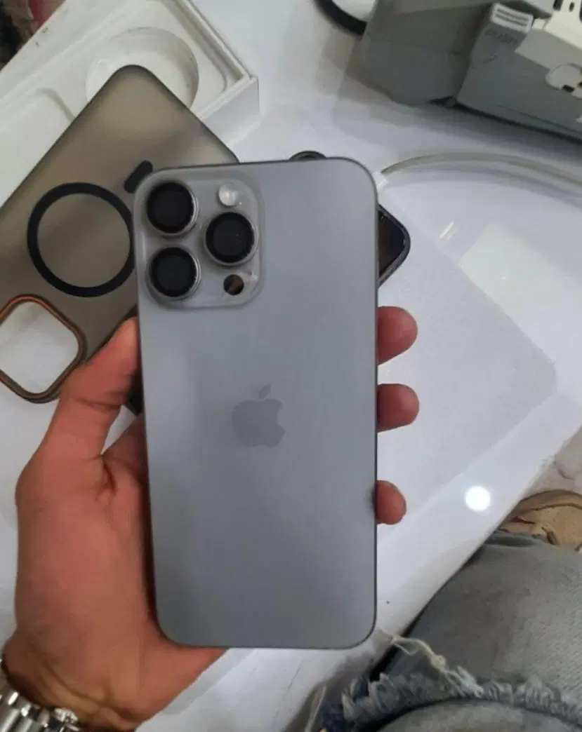 15pro max|موبایل|اصفهان, چرخاب|دیوار