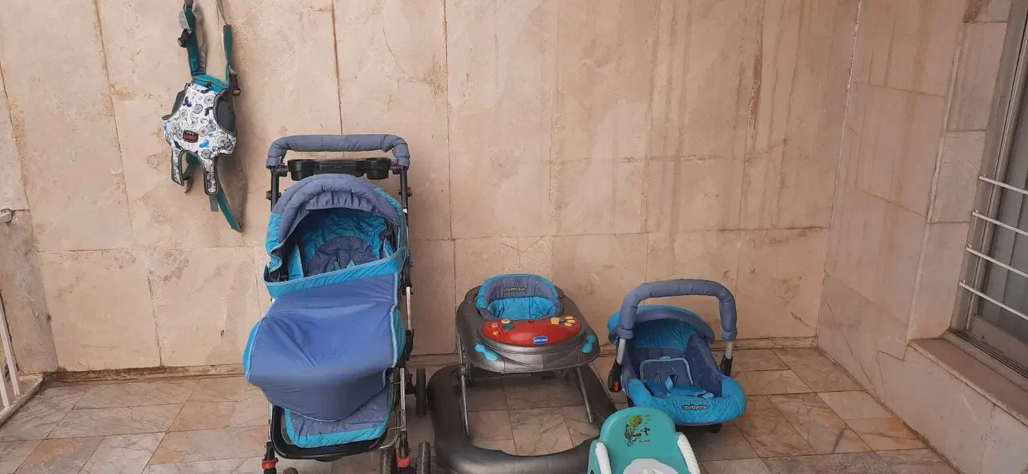 ست کالسکه بچه .برند دلیجان بازارچه ترک|کالسکه و لوازم جانبی|نیشابور, کوی فرهنگیان|دیوار