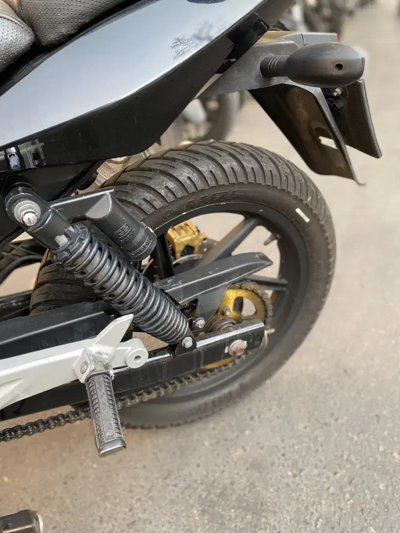 پالس ۲۲۰ مدل ۸۹|موتورسیکلت|تهران, ستارخان|دیوار