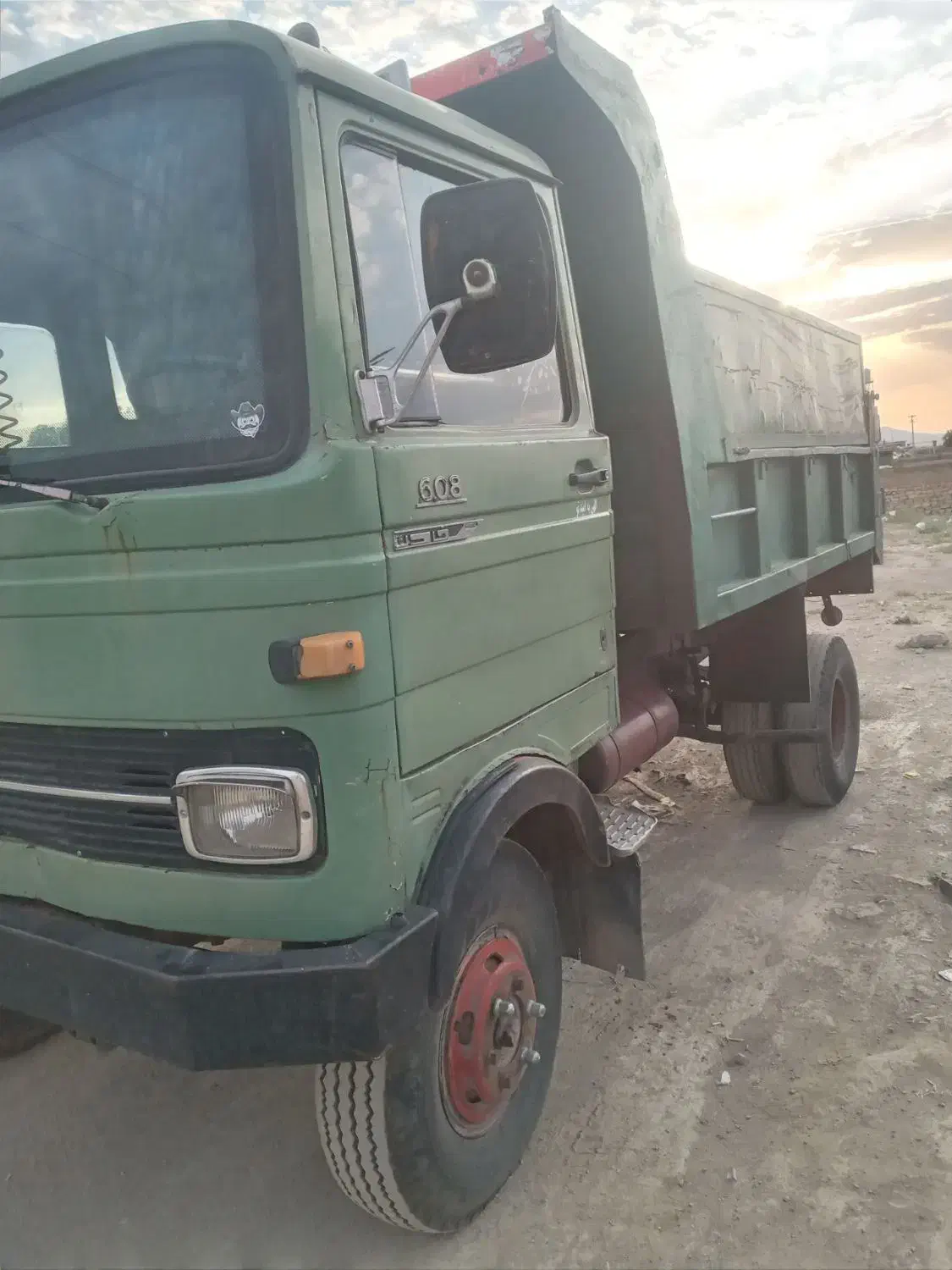 ۶۰۸ کمپرسی|خودرو سنگین|همدان, |دیوار