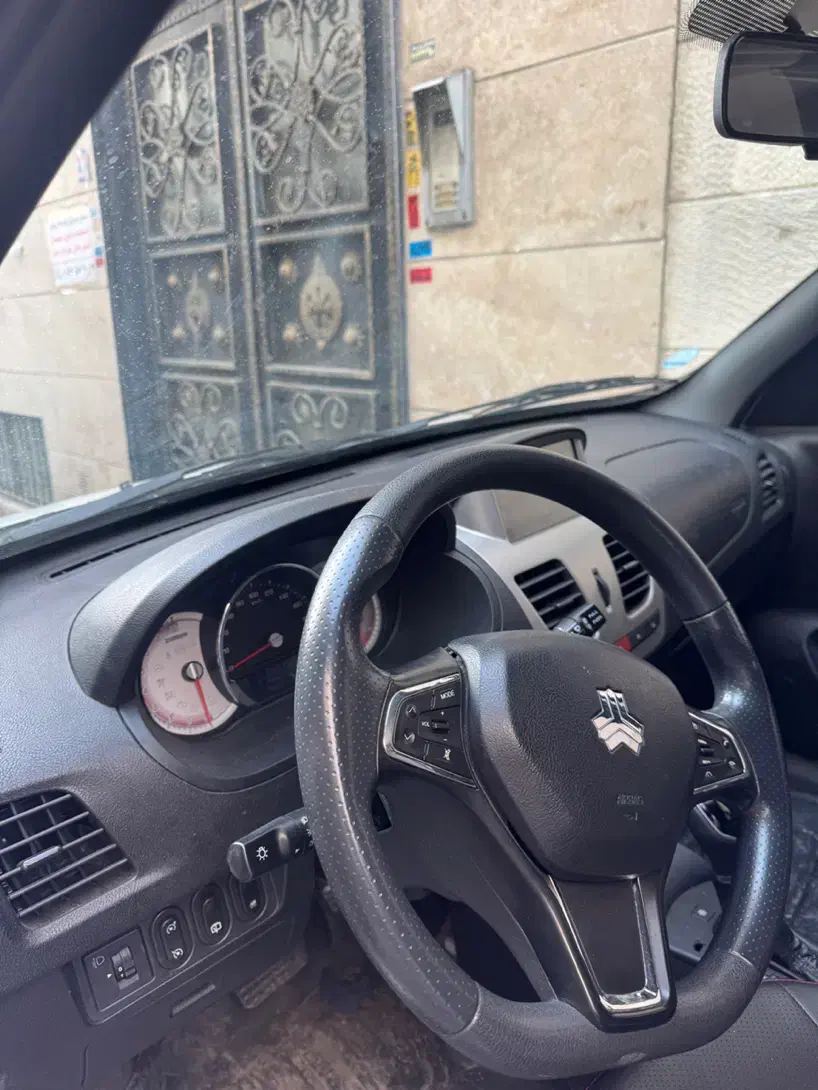 کوییک اتوماتیک پلاس مدل۱۴۰۱|خودرو سواری و وانت|تهران, مجیدآباد|دیوار