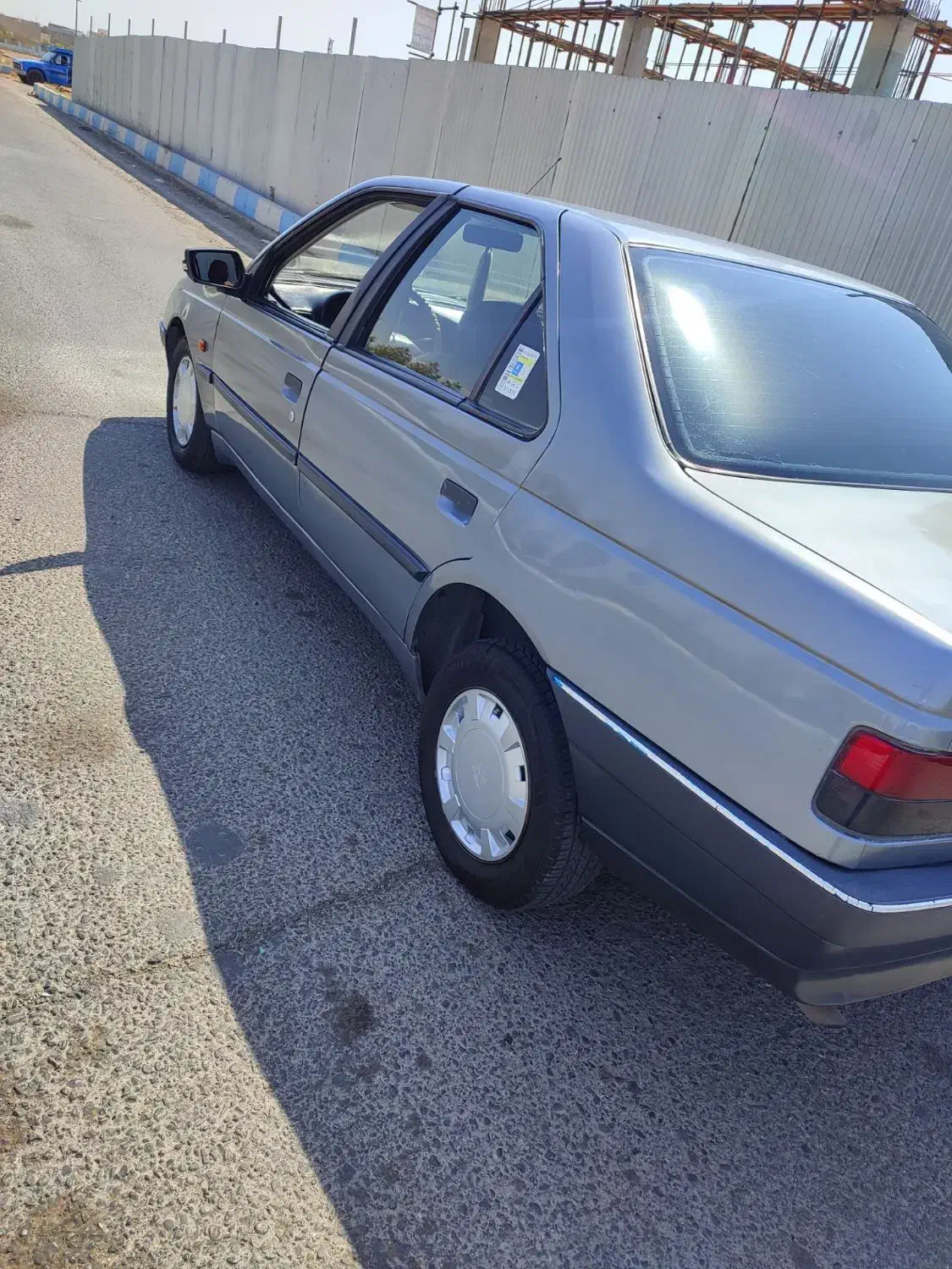 پژو۴۰۵|خودرو سواری و وانت|هشتگرد, گلسار|دیوار