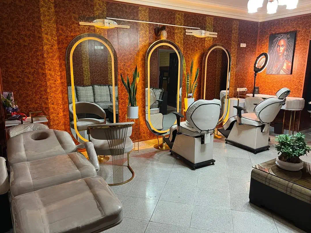 لوازم آرایشگاه|آرایشگاه و سالنهای زیبایی|قزوین, |دیوار