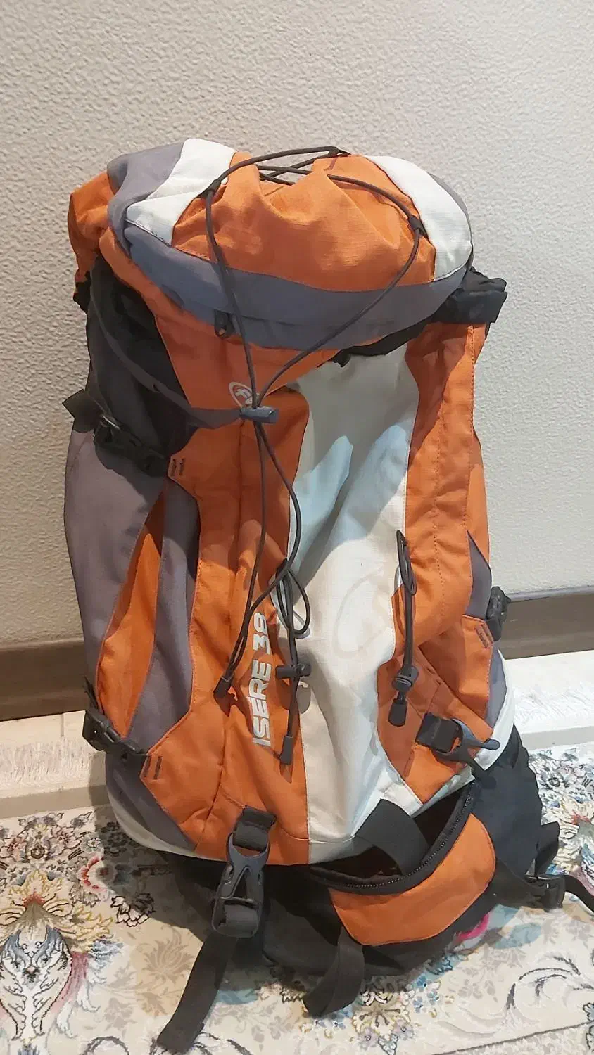 کوله پشتی فرینا ایسر ایتالیایی|کوهنوردی و کمپینگ|شاهین‌شهر, مخابرات (شهید بهشتی)|دیوار