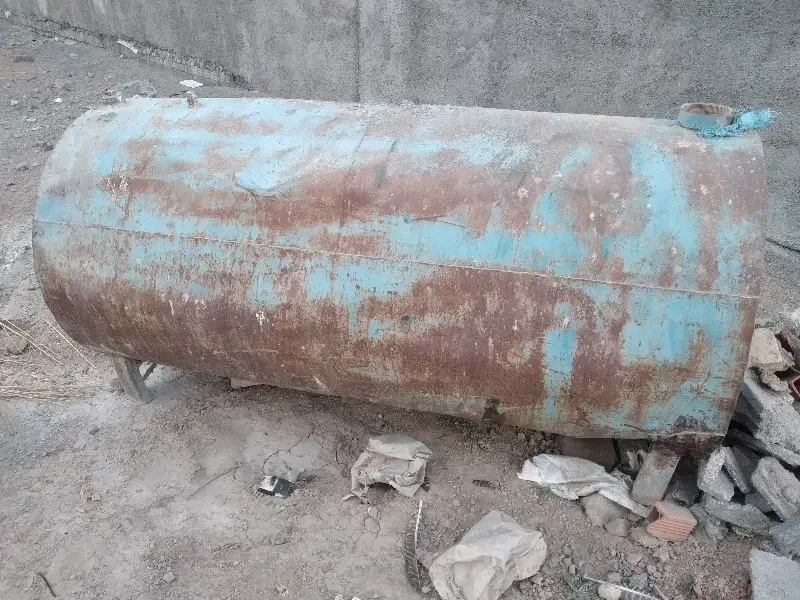 تانگر ۲۰۰۰لیتری|مصالح و تجهیزات ساختمان|بجنورد, |دیوار