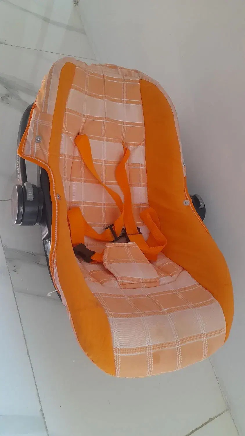 کریر و ساک درحد نو و تمیز|کالسکه و لوازم جانبی|همدان, |دیوار