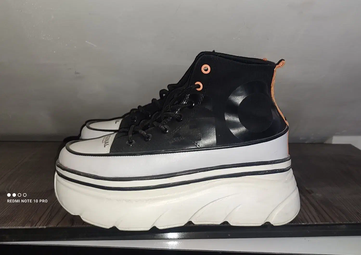 نیم پوت شیک و نو و در حد نو|کیف، کفش، کمربند|ایلام, |دیوار