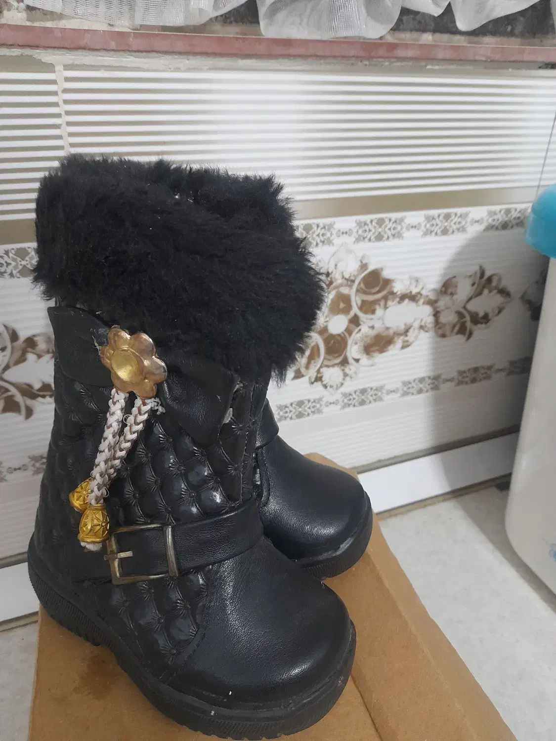 پوتین بچه گانه نو|کفش و لباس بچه|رباط‌کریم, نصیرشهر|دیوار