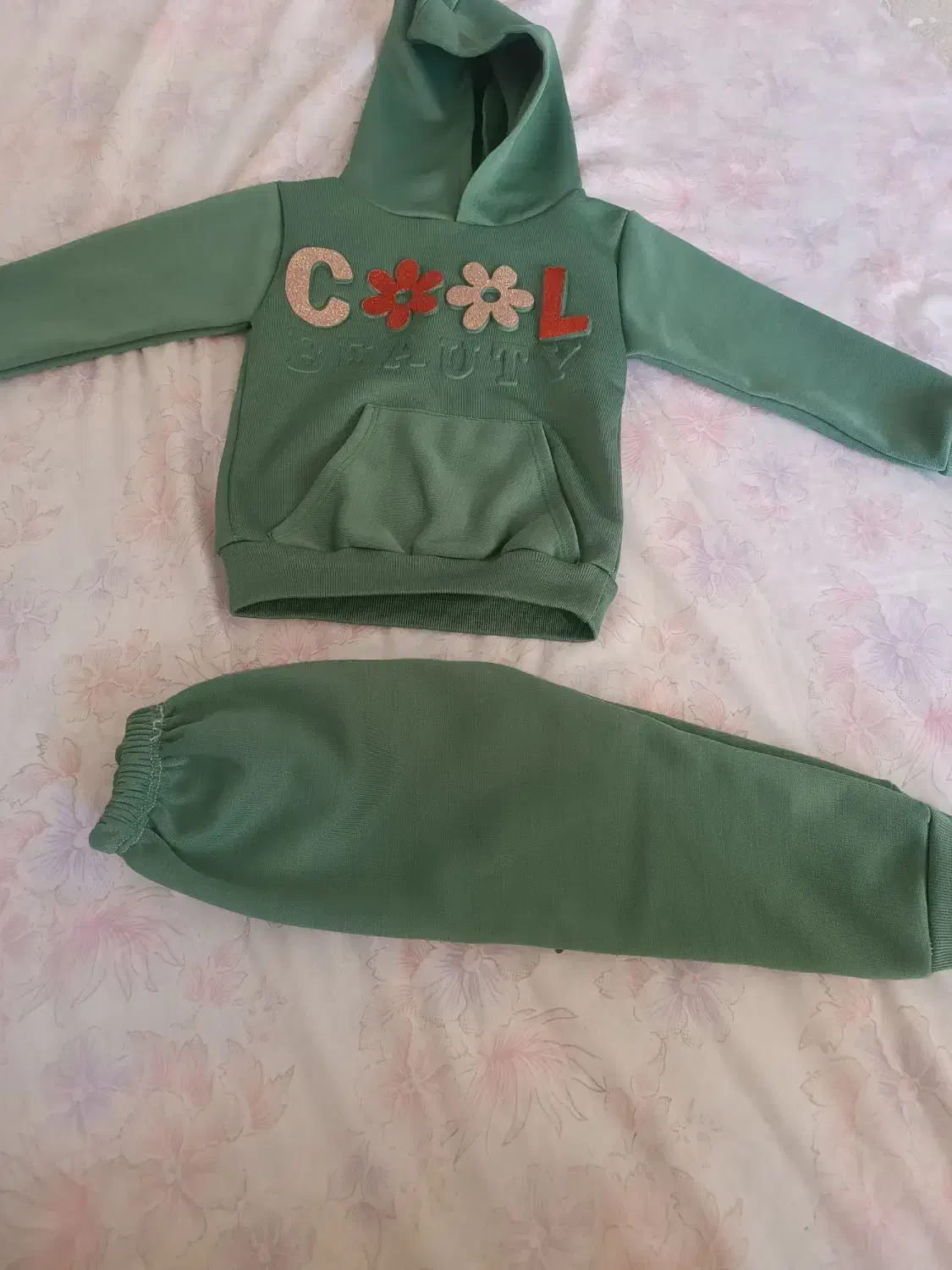 لباس دخترانه|کفش و لباس بچه|بیرجند, |دیوار