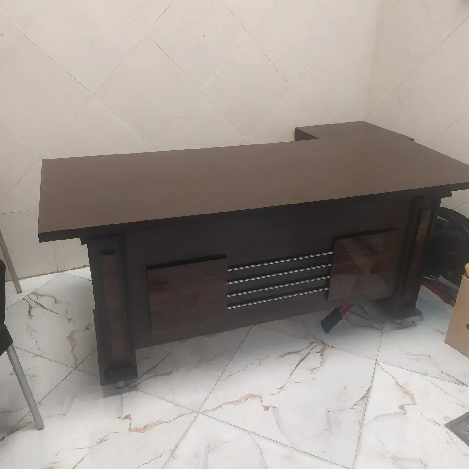 میز‌اداری‌‌ام‌دی‌اف‌سالم‌|فروشگاه و مغازه|تهران, چهارصد دستگاه|دیوار