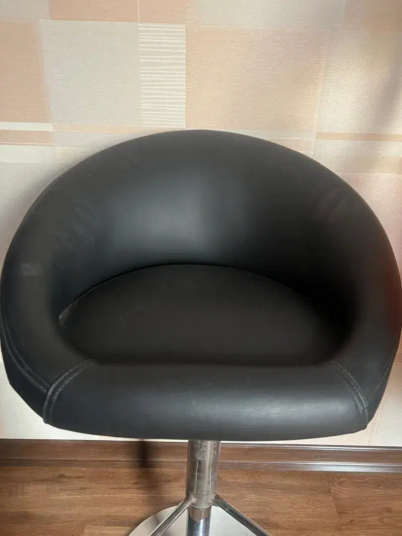 صندلی|صندلی و نیمکت|بندرعباس, |دیوار