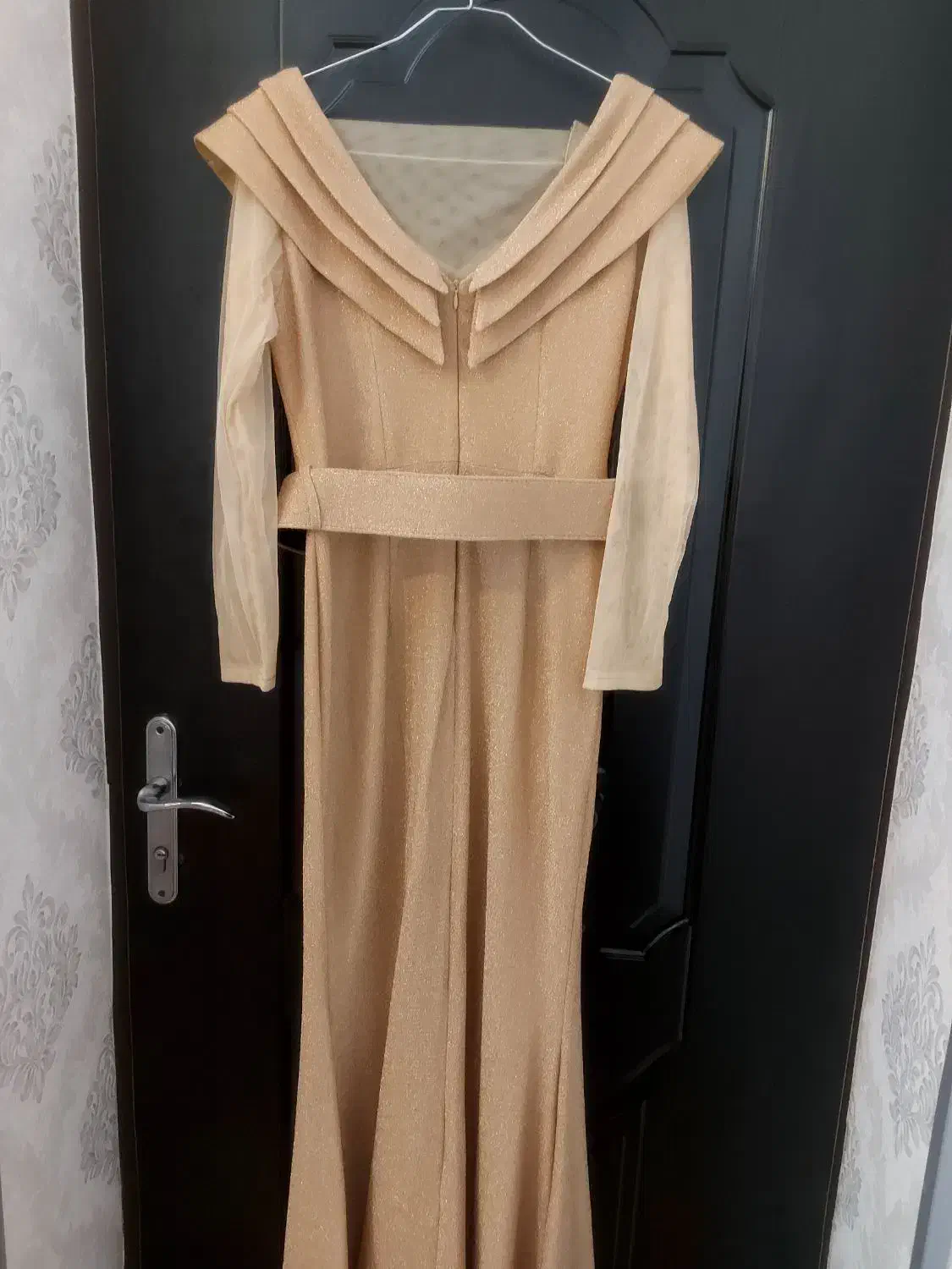 لباس مجلسی|لباس|کازرون, |دیوار