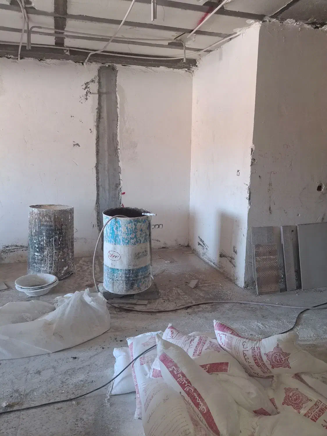 گچکاری ولکه گیری|خدمات پیشه و مهارت|بیرجند, |دیوار