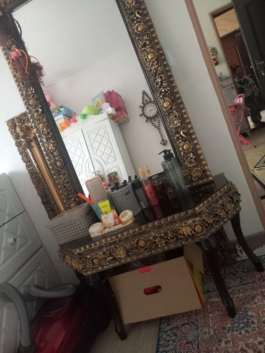 آینه و میز|بوفه، ویترین، کنسول|اسلامشهر, شهرک قائمیه|دیوار