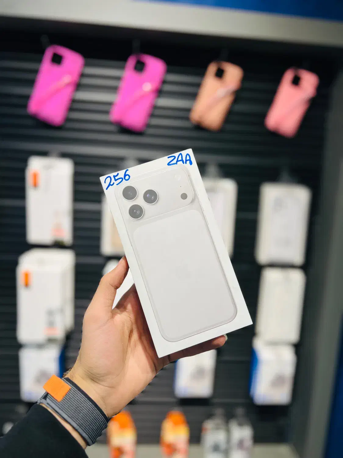 ایفون ۱۷ پرو مکس سفید اقساطی بدون ضامن|موبایل|تهران, گیشا|دیوار