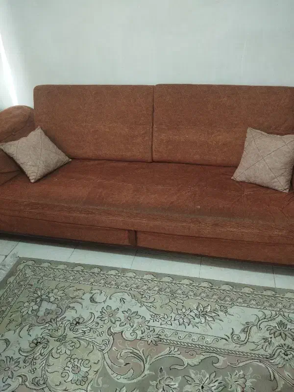 مبل 11نفره|مبلمان خانگی و میز عسلی|رباط‌کریم, مسکن مهر آبشناسان|دیوار