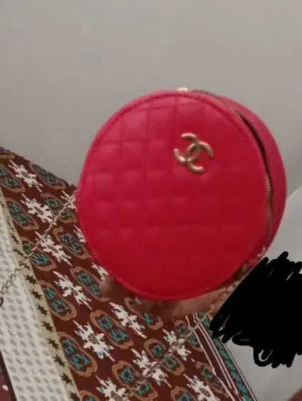 کیف|کیف، کفش، کمربند|فولادشهر, ورزشگاه فولادشهر|دیوار