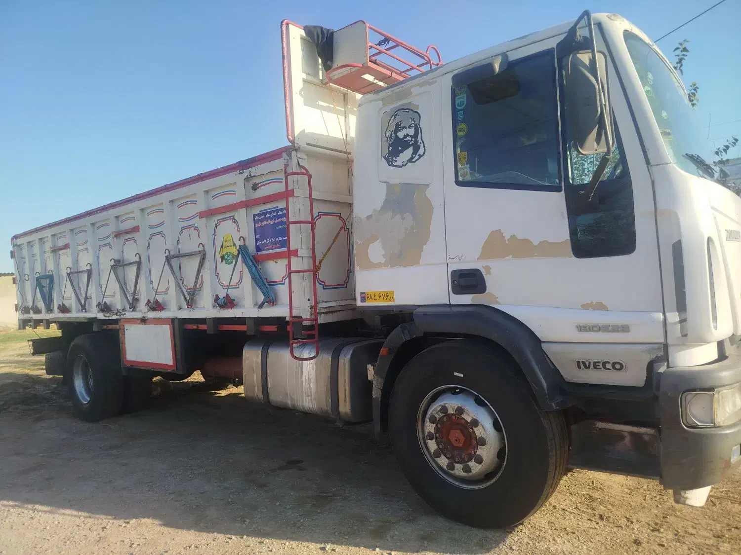 اویکو یورکارگو مدل86|خودرو سنگین|آق قلا, |دیوار